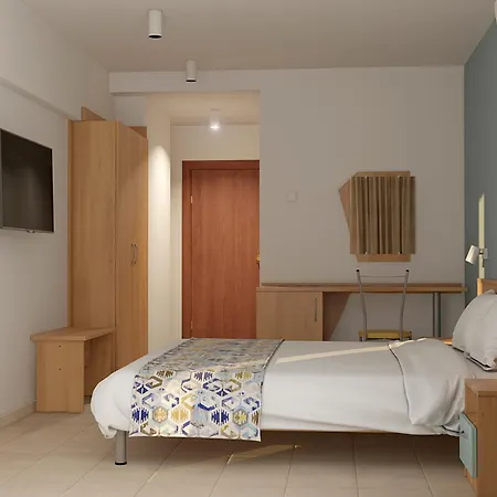 Sirena Hotel מלון