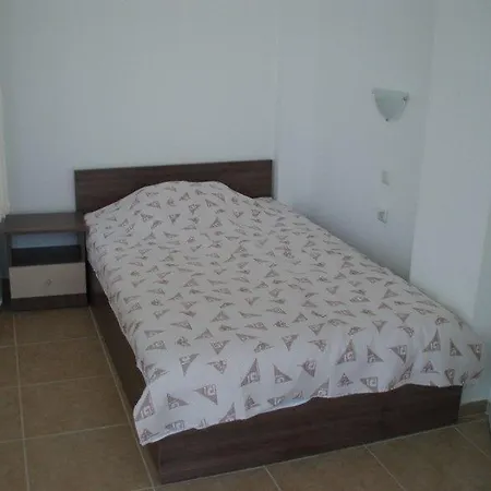 מלון Sirena Hotel 3*