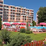 Апартаменты Arcadia *